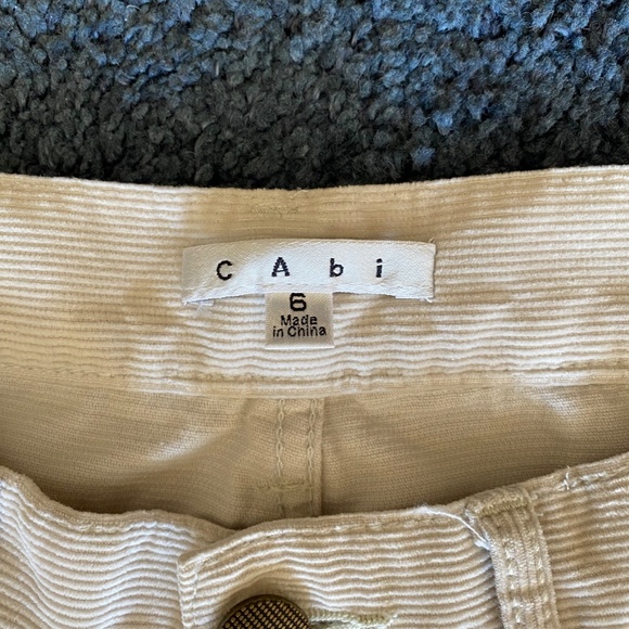 Cabi size 6 white corduroy's - Picture 6 of 7